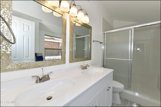 Building Photo - 4526 Monahans Dr