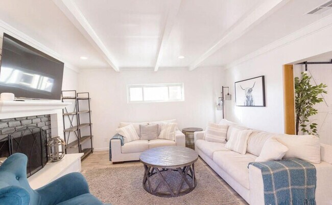 Building Photo - 4214 N 20th St