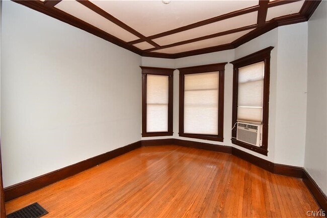 Building Photo - 1146 Academy St