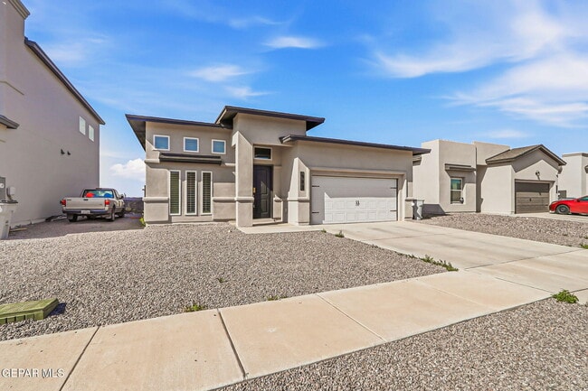 Building Photo - 925 Louisiana Downs Ave