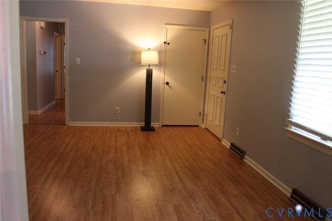 Building Photo - 18710 Cox Rd