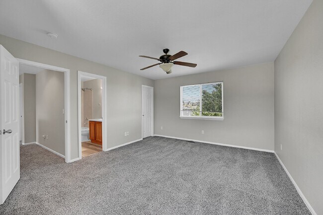 Building Photo - $2,295.95 - 4 bedroom, 2.5 baths, Charming home in Fountain with Big Fenced in Yard!