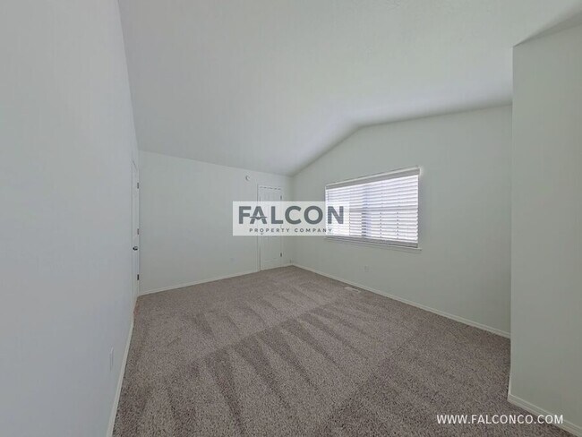 Building Photo - 5949 Wisteria Dr