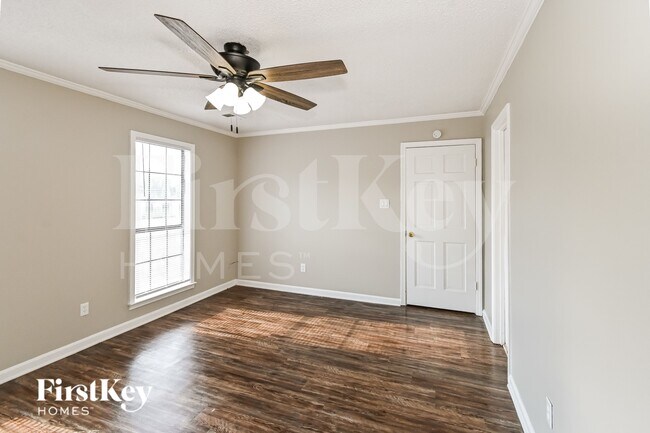 Building Photo - 4845 Blue Wing St