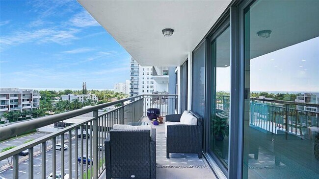 Building Photo - 3031 N Ocean Blvd