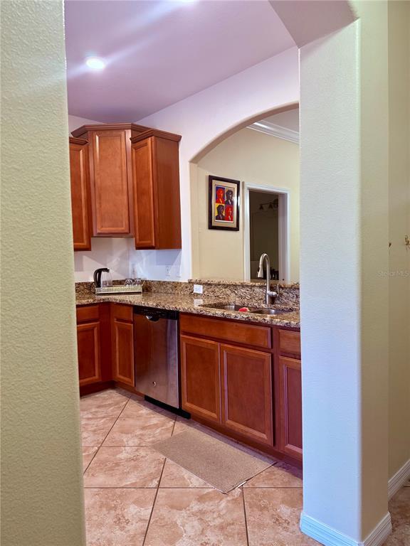Building Photo - 2411 Willimette Dr