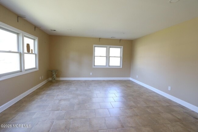 Building Photo - 1540 Birmingham Ave