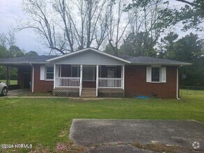 Building Photo - 2127 Ramsey Loop Rd