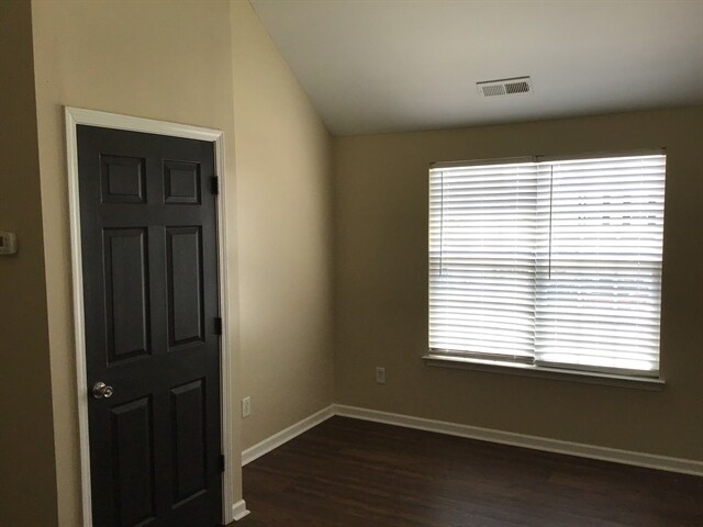 Building Photo - 527 Tansy Dr
