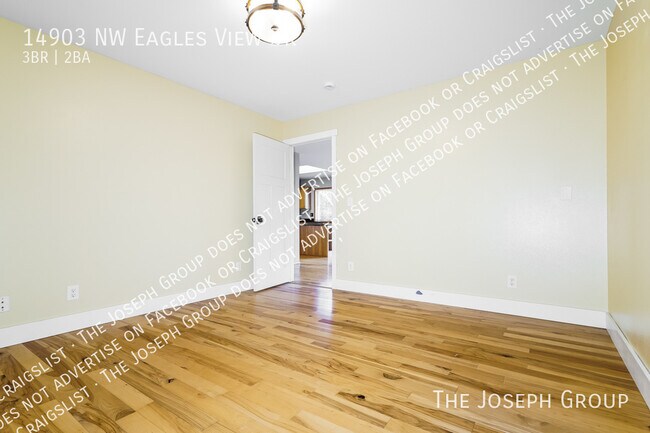 Building Photo - 14903 NW Eagles View Dr