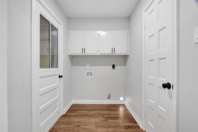 Building Photo - 18330 Cape Bahamas Ln