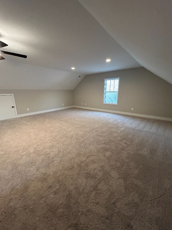 Building Photo - 122 Roseberry St