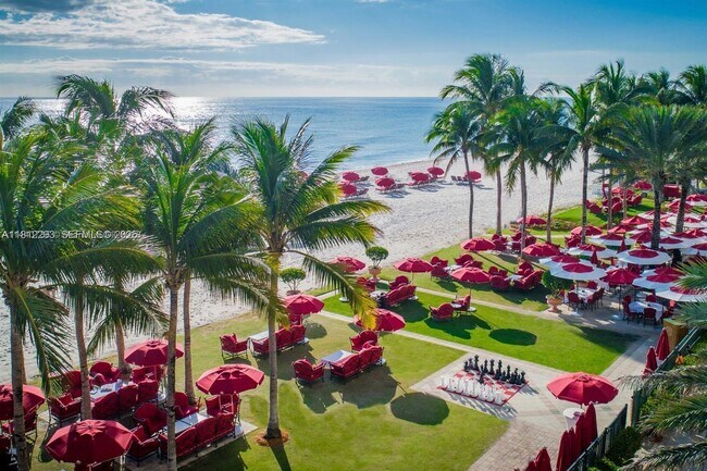 Building Photo - 17875 Collins Ave