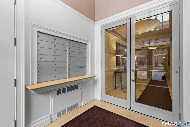 Building Photo - 50 Stone Ridge Way