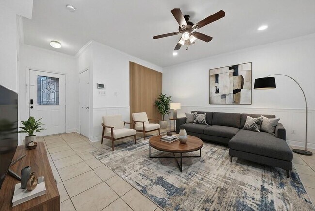 Building Photo - 13150 Lawsons Creek Ln