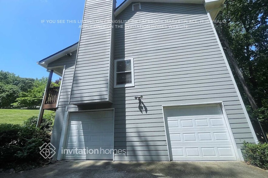 Building Photo - 1136 Norfolk Dr NW