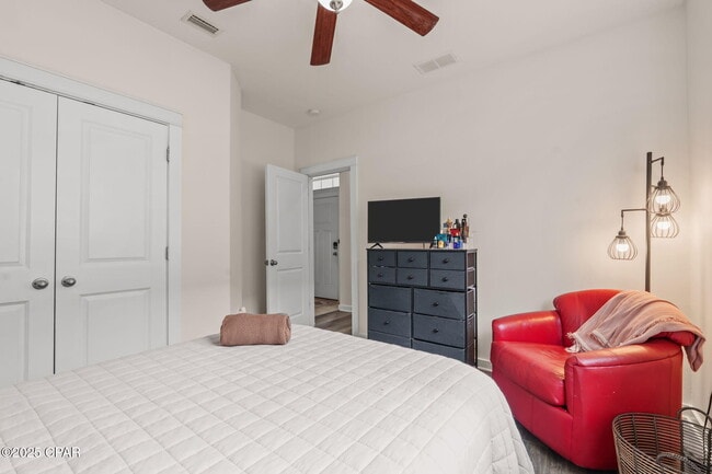 Building Photo - 105 Johnson Bayou Dr