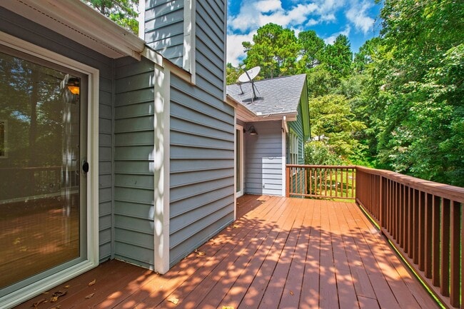 Building Photo - Spacious 4-Bedroom Carrboro Home with Dual Primary Suites & Community Amenities