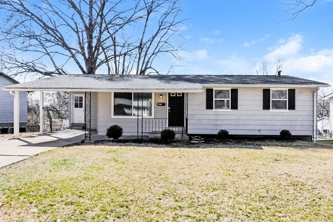 Building Photo - 1570 Tahoe Dr