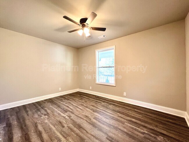 Building Photo - 189 W Jefferson St