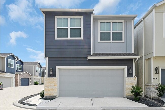 Primary Photo - 1528 Lakeline Oak Dr