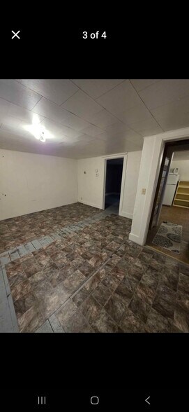 Building Photo - 11 W Gates St