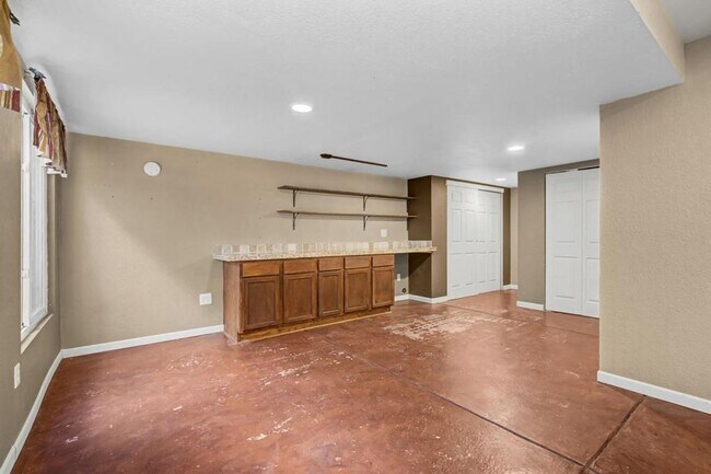 Building Photo - 3907 Heatherwood Cir