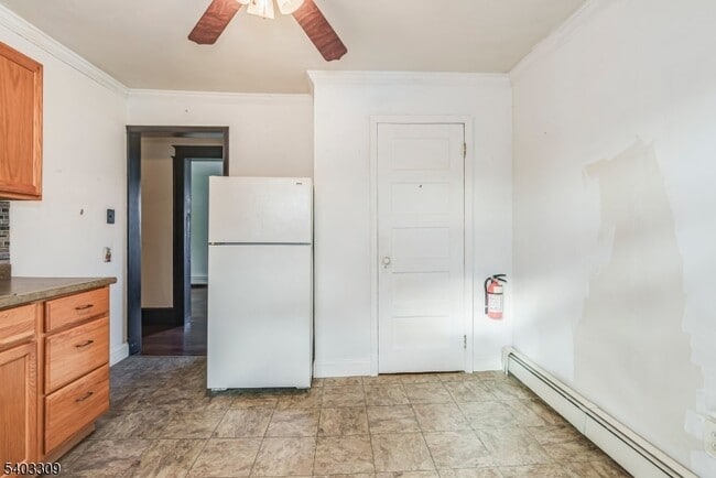 Building Photo - 155 Main St