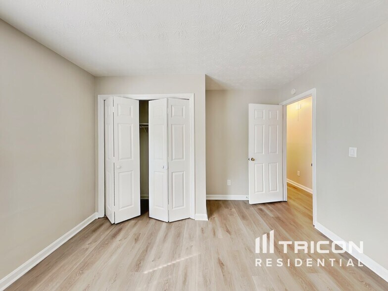 Building Photo - 4741 Jones Bridge Cir