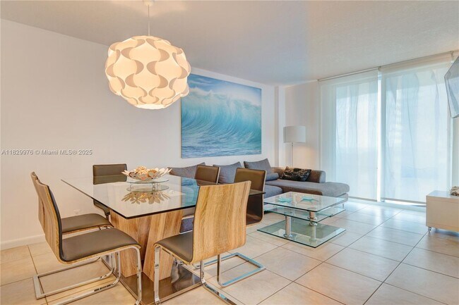 Building Photo - 9195 Collins Ave