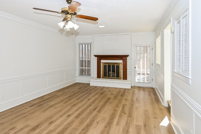 Building Photo - 3656 Beaver Run Dr