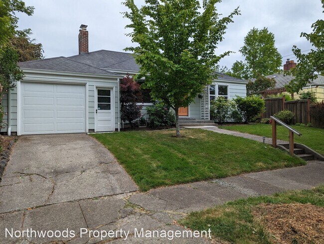 Building Photo - 2 br, 1 bath House - 1675 Washington St