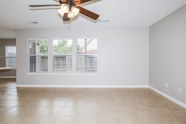 Building Photo - 6642 Durango Creek Dr