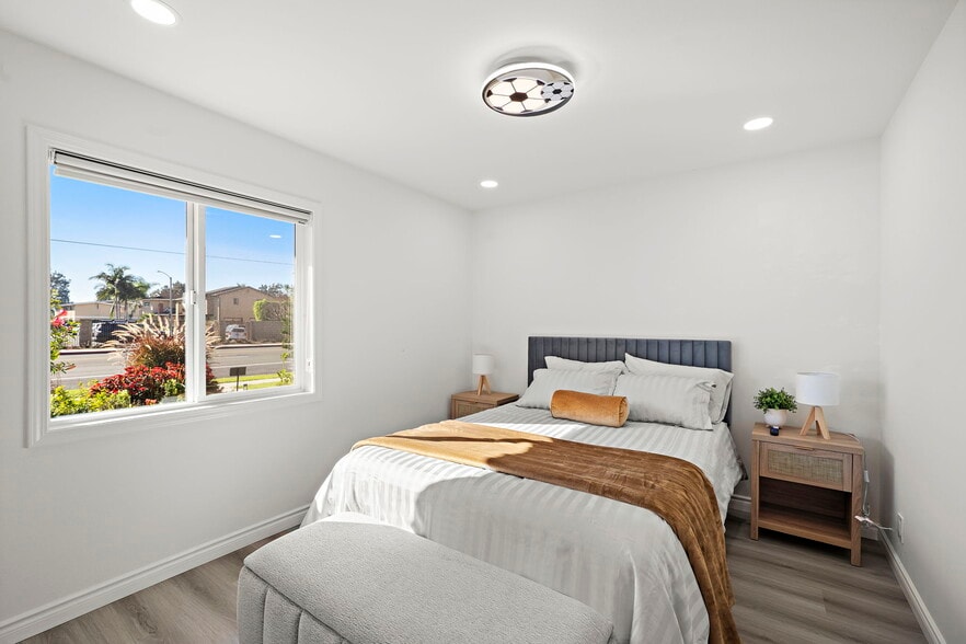 bedroom 1 - 5591 Heil Ave