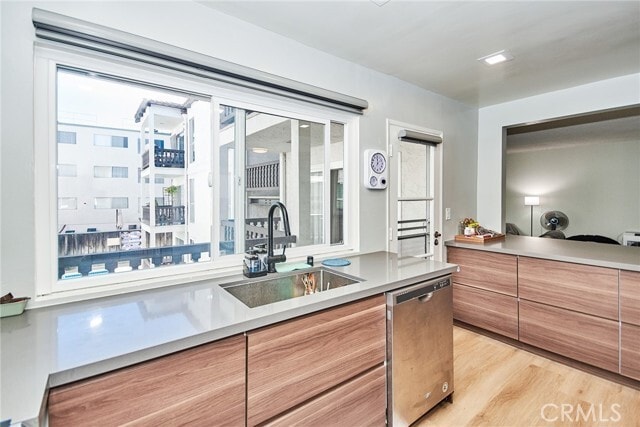 Building Photo - 6124 Buckingham Pkwy