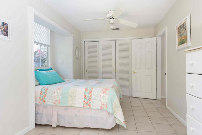 Building Photo - 9480 Frangipani Dr