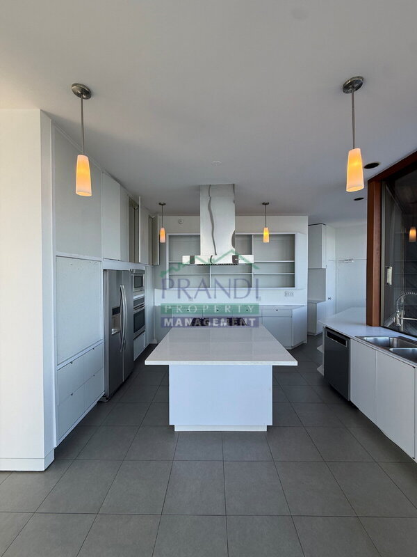 Building Photo - 509 Cloudview Trail