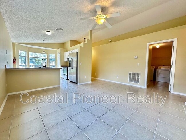 Building Photo - 10248 Cody Ln