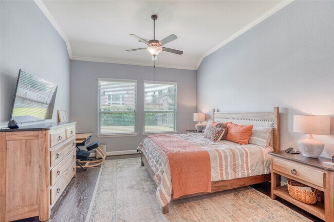 Building Photo - 6318 Sunstone Falls Ln