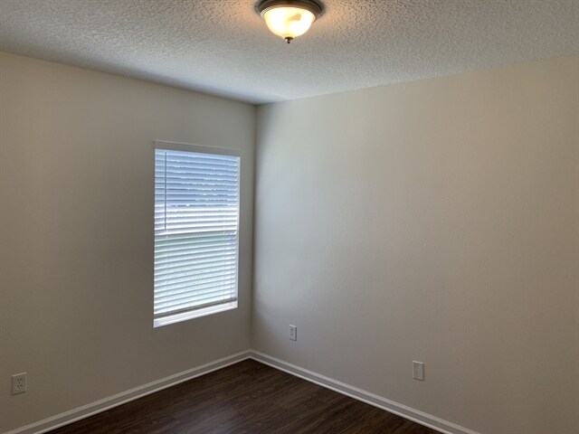 Building Photo - 98 Marisco Way