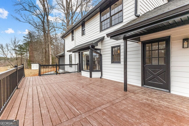 Building Photo - 260 Sandy Lake Cir