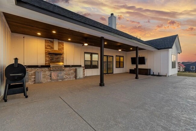 Building Photo - 479 Brown Rd