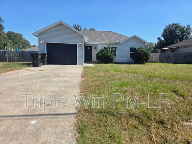 Primary Photo - 1613 Moon Rd