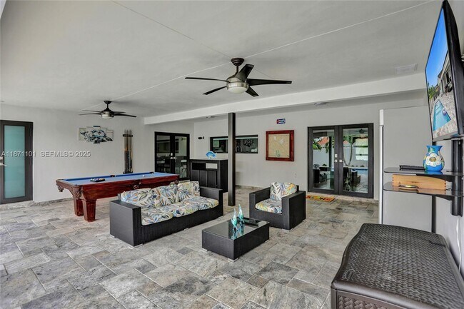 Building Photo - 6201 SW 107th Ave