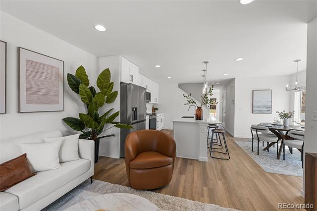 Building Photo - 1314 Akron St