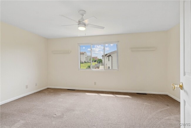 Building Photo - 104 Lookout Cir