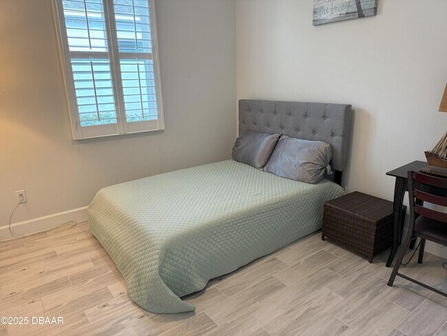 Building Photo - 263 Island Breeze Ave