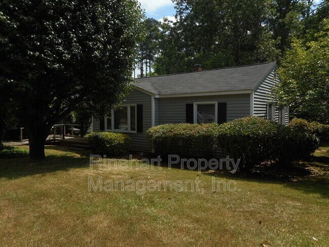 Primary Photo - 408 Cummings St