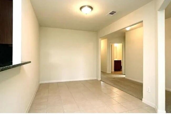 Building Photo - 9406 Gold Mountain Dr