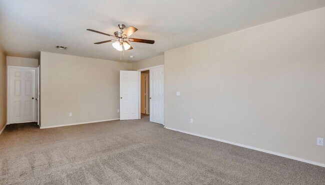 Building Photo - 8214 E Posada Ave